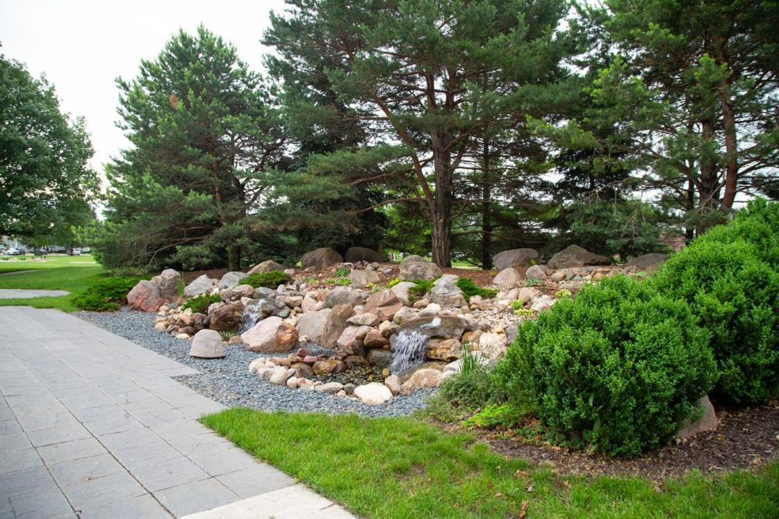 Gateway Hotel And Conference Center Ames Luaran gambar